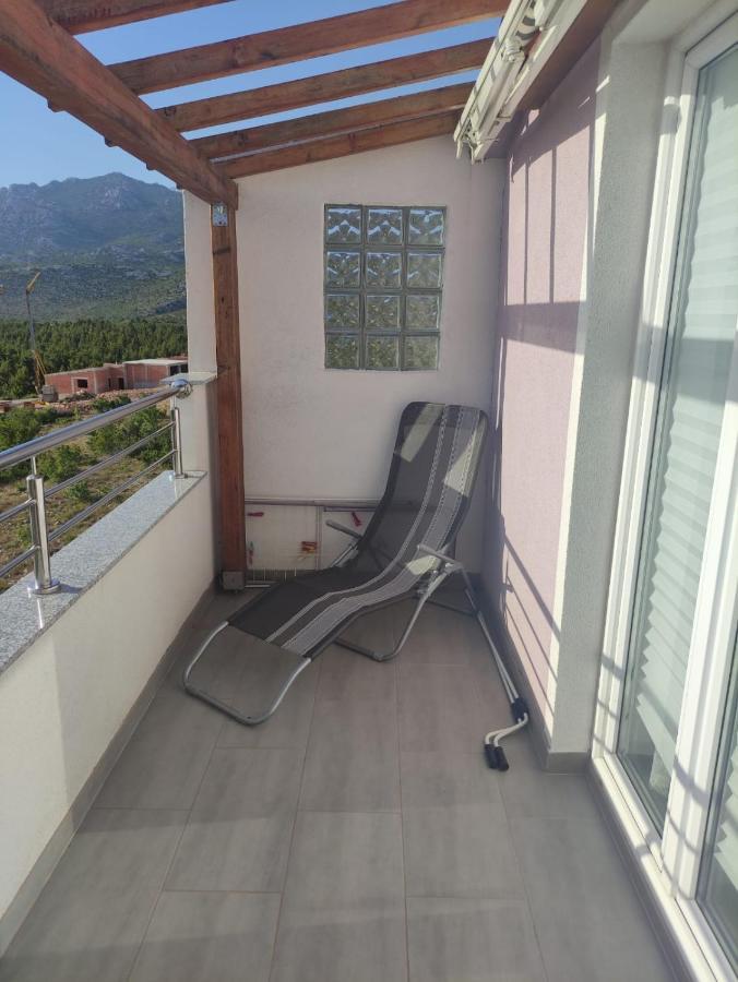 Apartmani Ima ロバニスカ エクステリア 写真